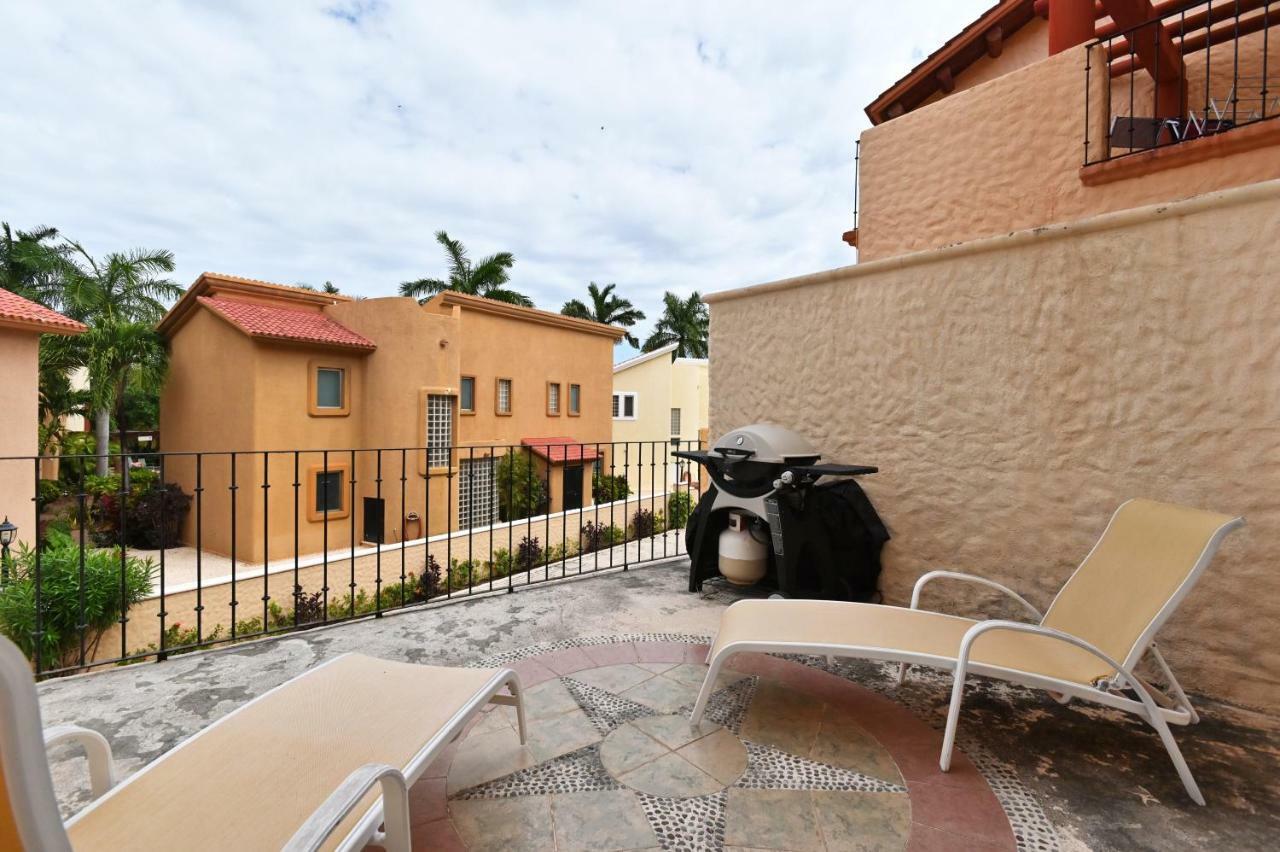 Villa Santa Fe *